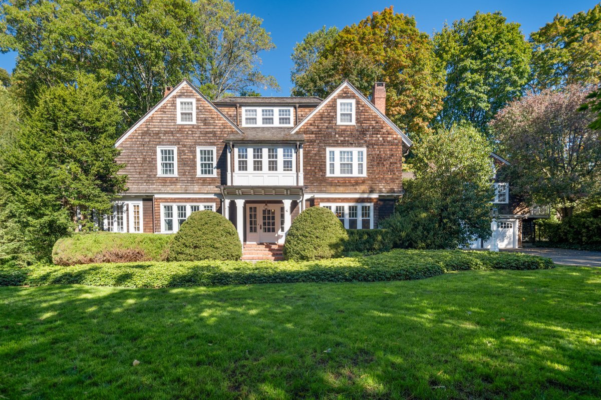 71 St Johns Pl - Image 1