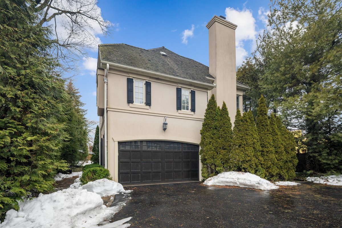 28 East Maple Street - Image 1