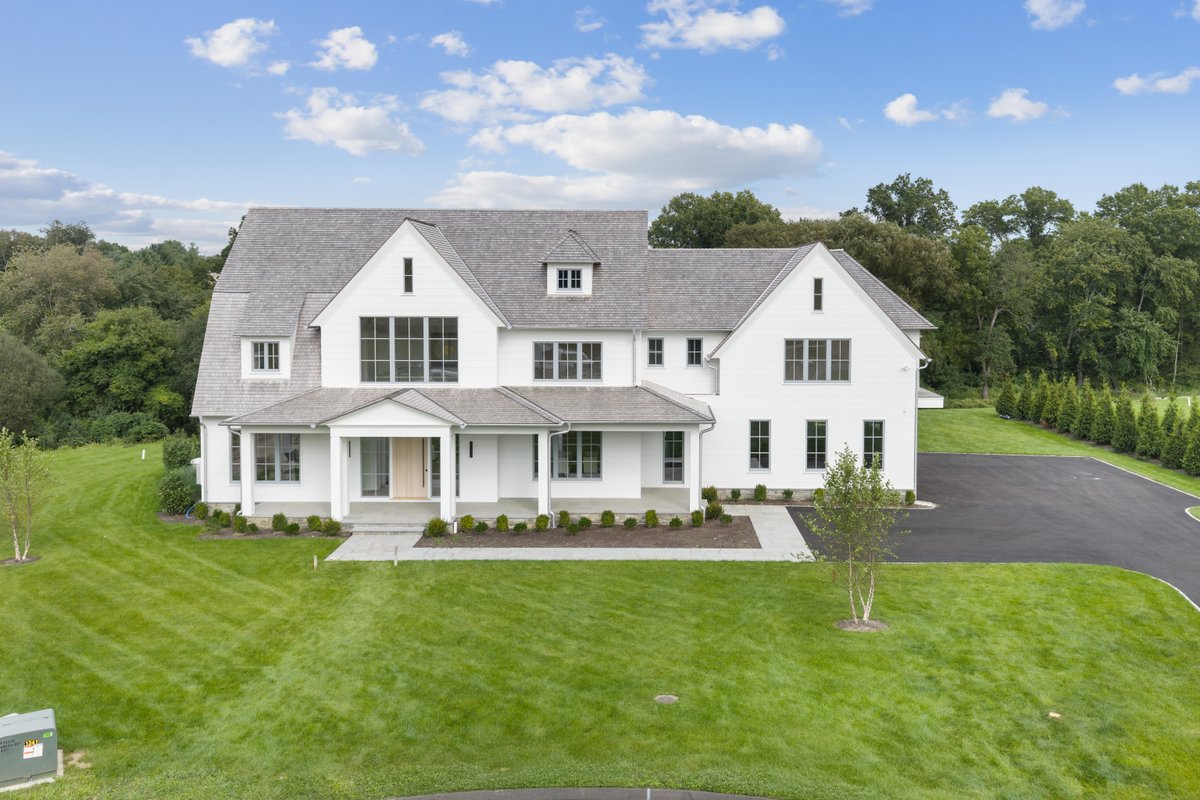 12 Beltas Farm Lane - Image 1