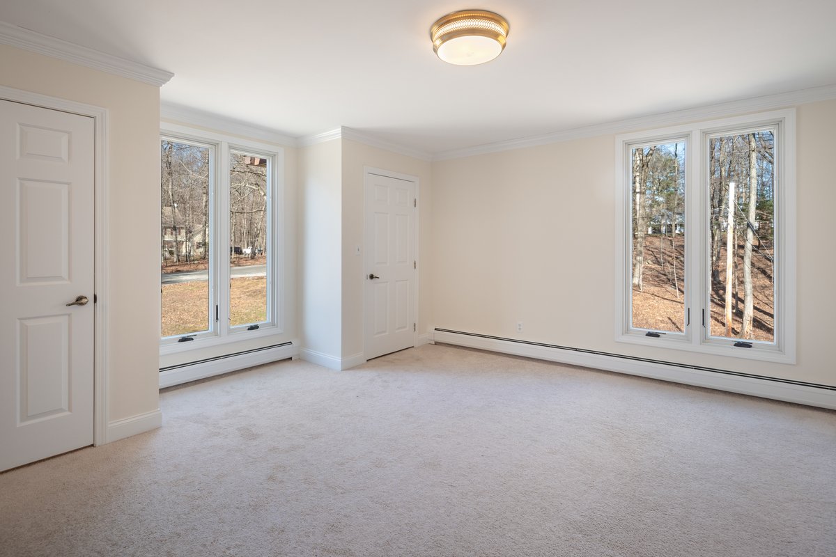 75 Lilac Lane - background 72