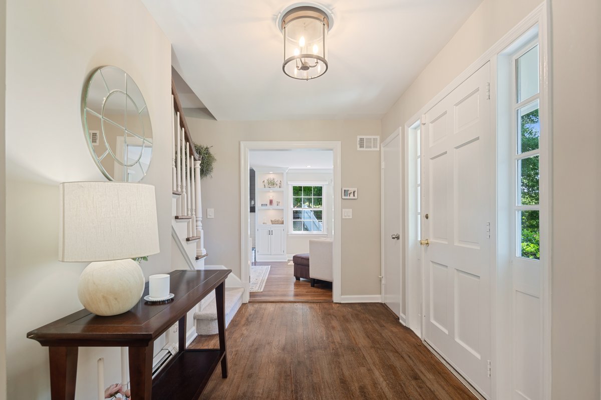 14 Briarwood Lane - background 53