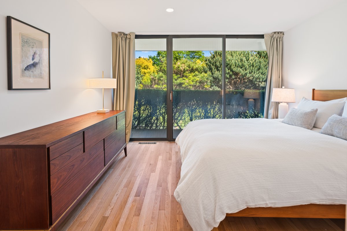 55 Talmadge Hill Road - background 91