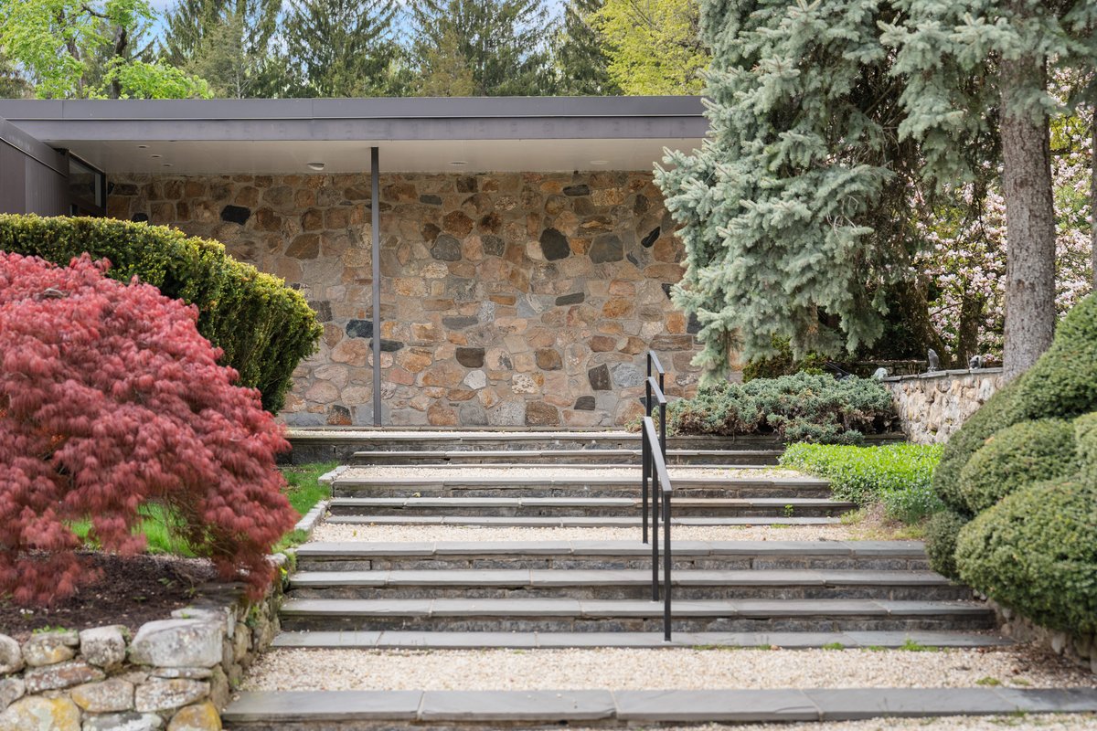 55 Talmadge Hill Road - background 3