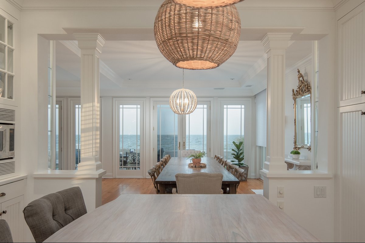 2073 Fairfield Beach Road - background 96