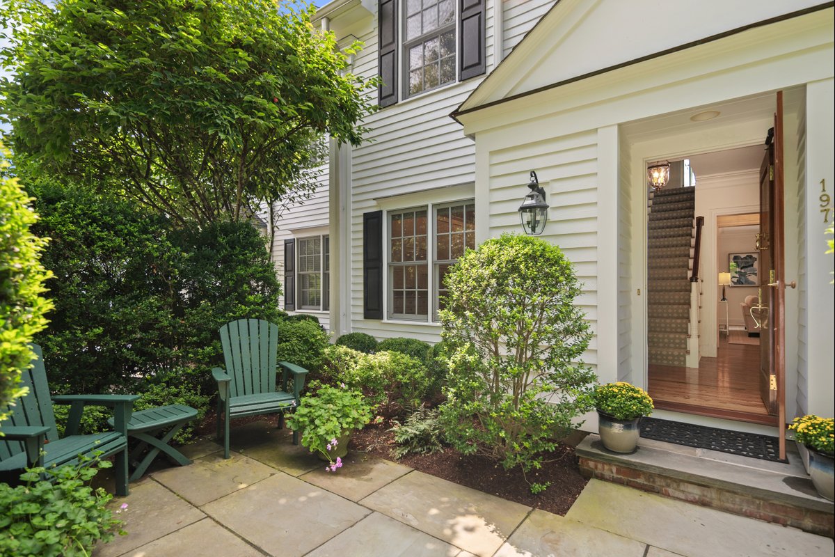 197 Park Street - background 3
