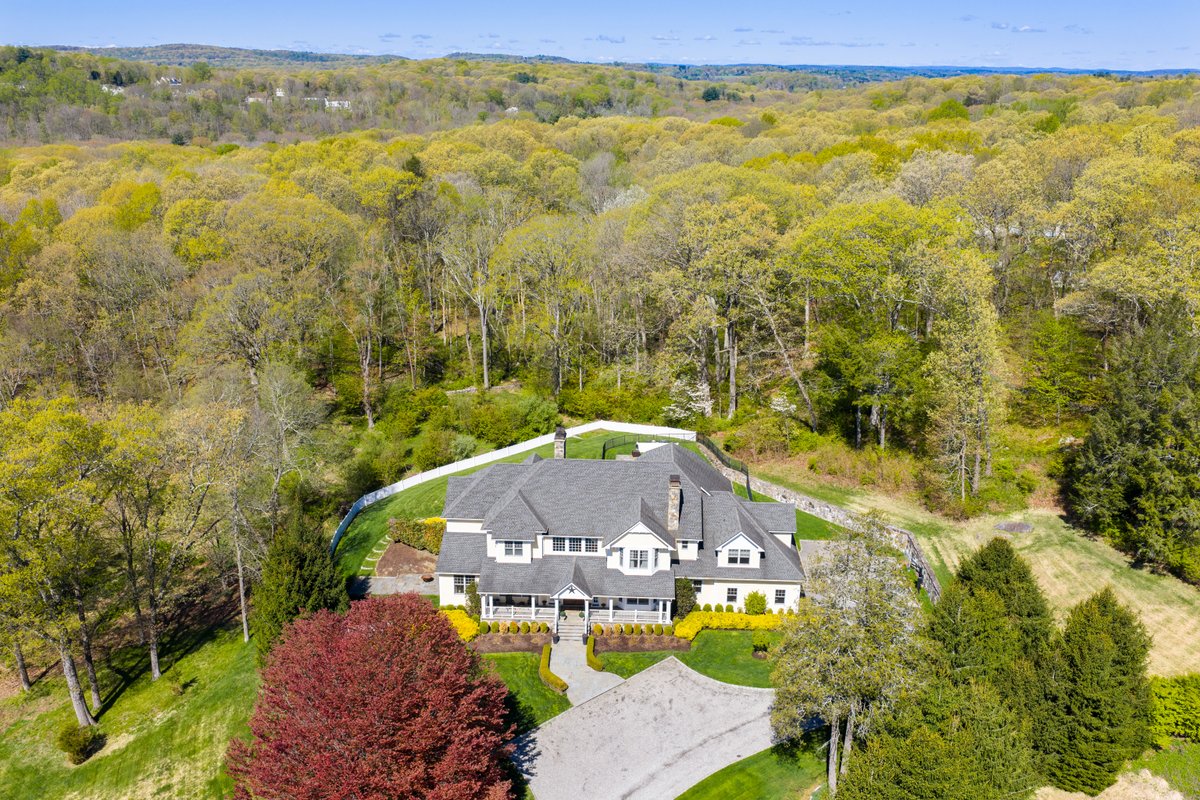 84 Twin Lakes Drive - background 3