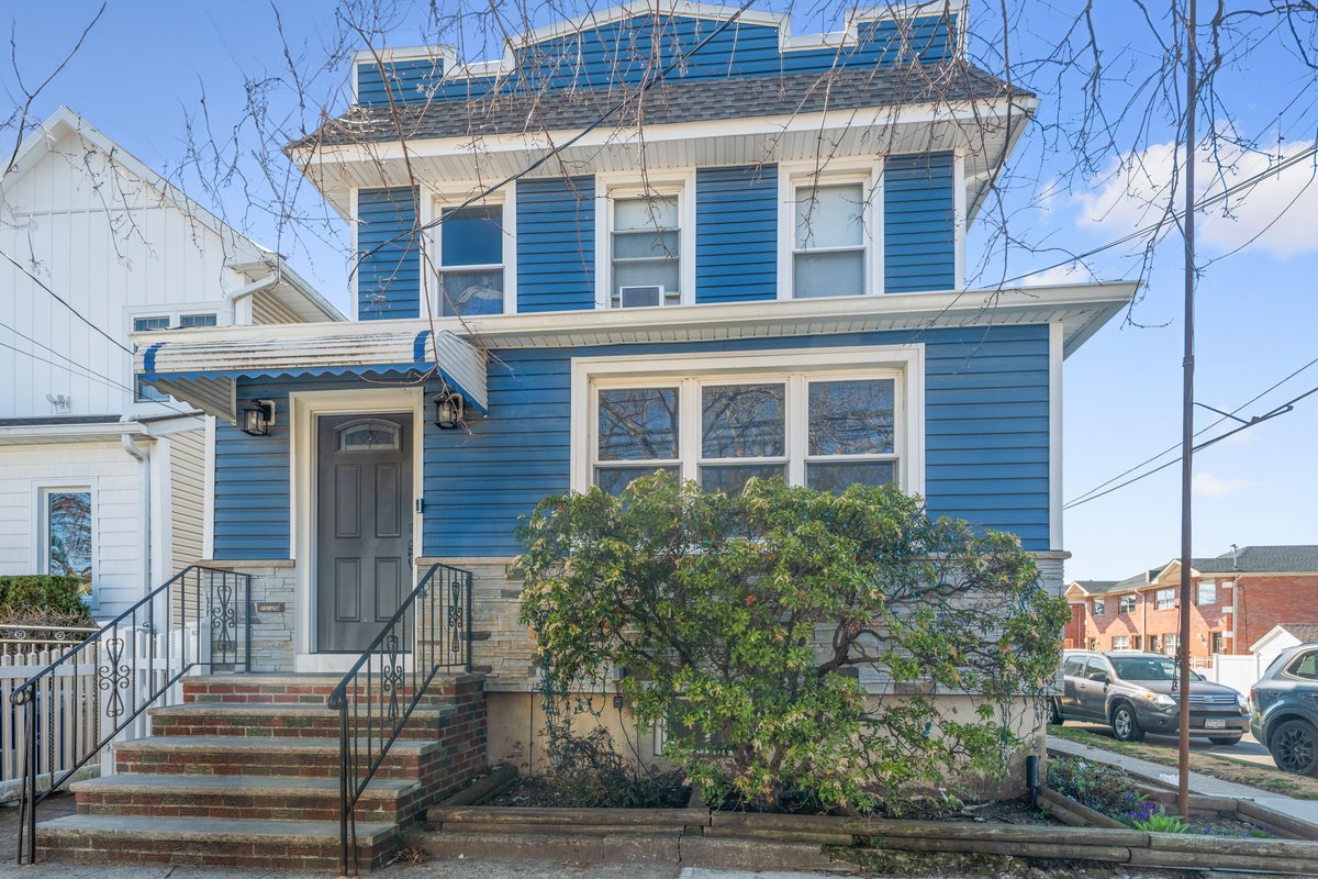 75-26 166th Street - background 3