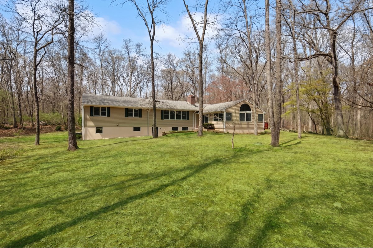 224 Marvin Ridge Road - background 53