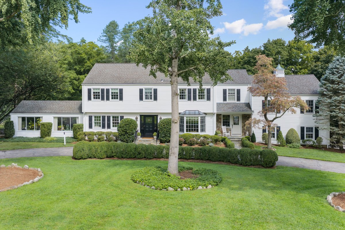 61 Soundview Lane - background 30