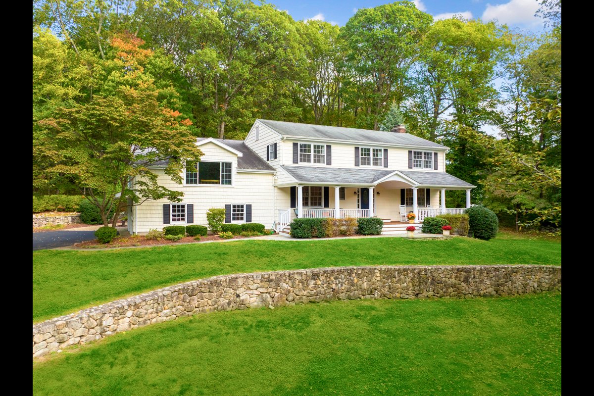 178 Linden Tree Road - background 2