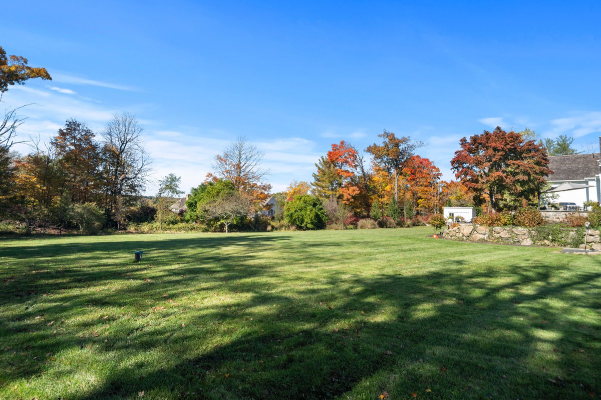 954 Ponus Ridge Road - background 38
