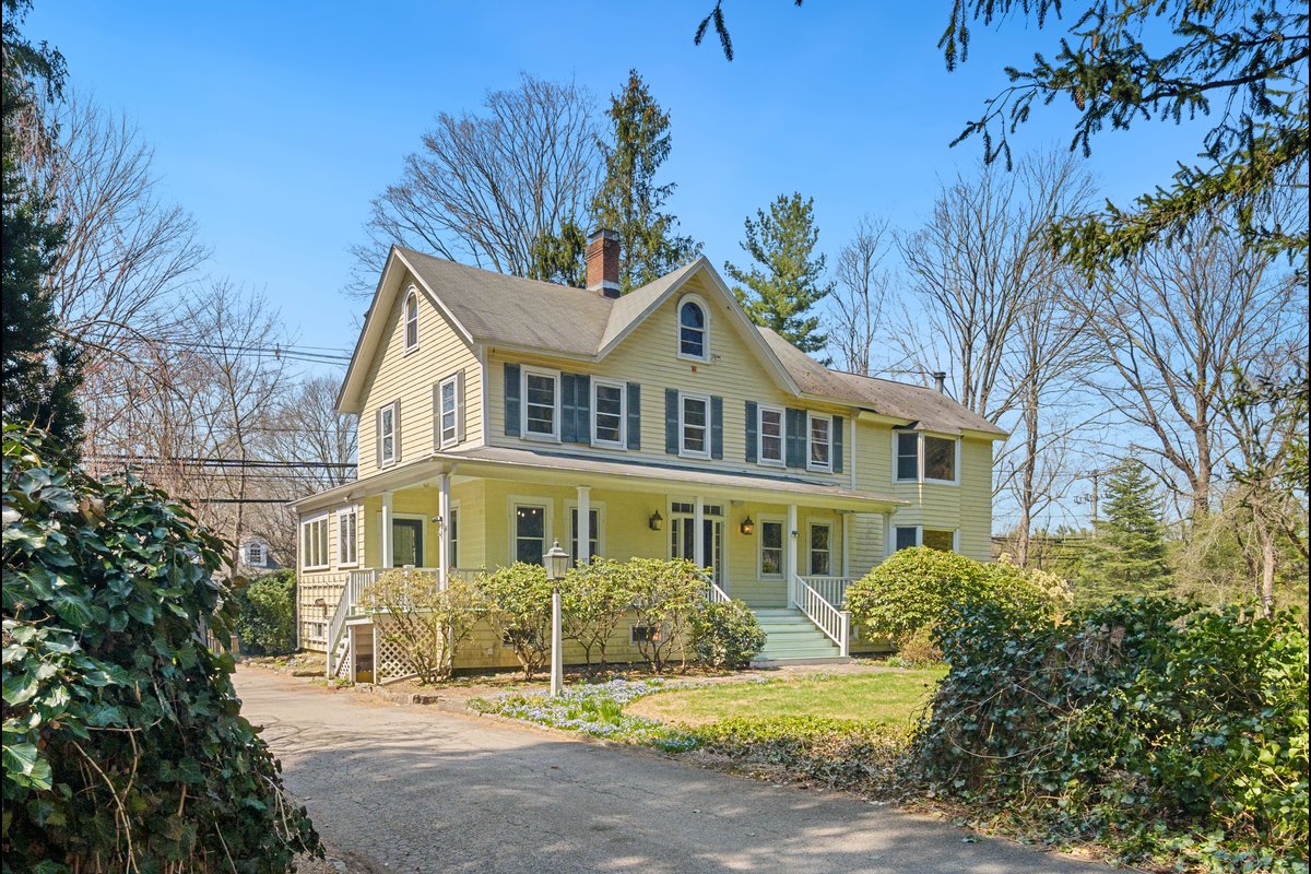 533 Old Stamford Road - background 2