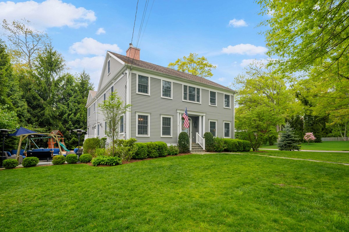 14 Revere Road - background 3
