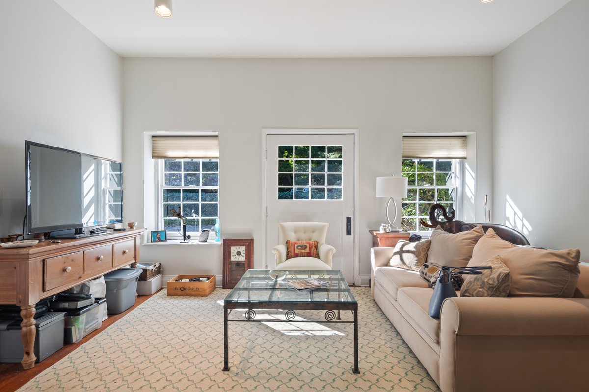 123 Ferris Hill Road - background 88