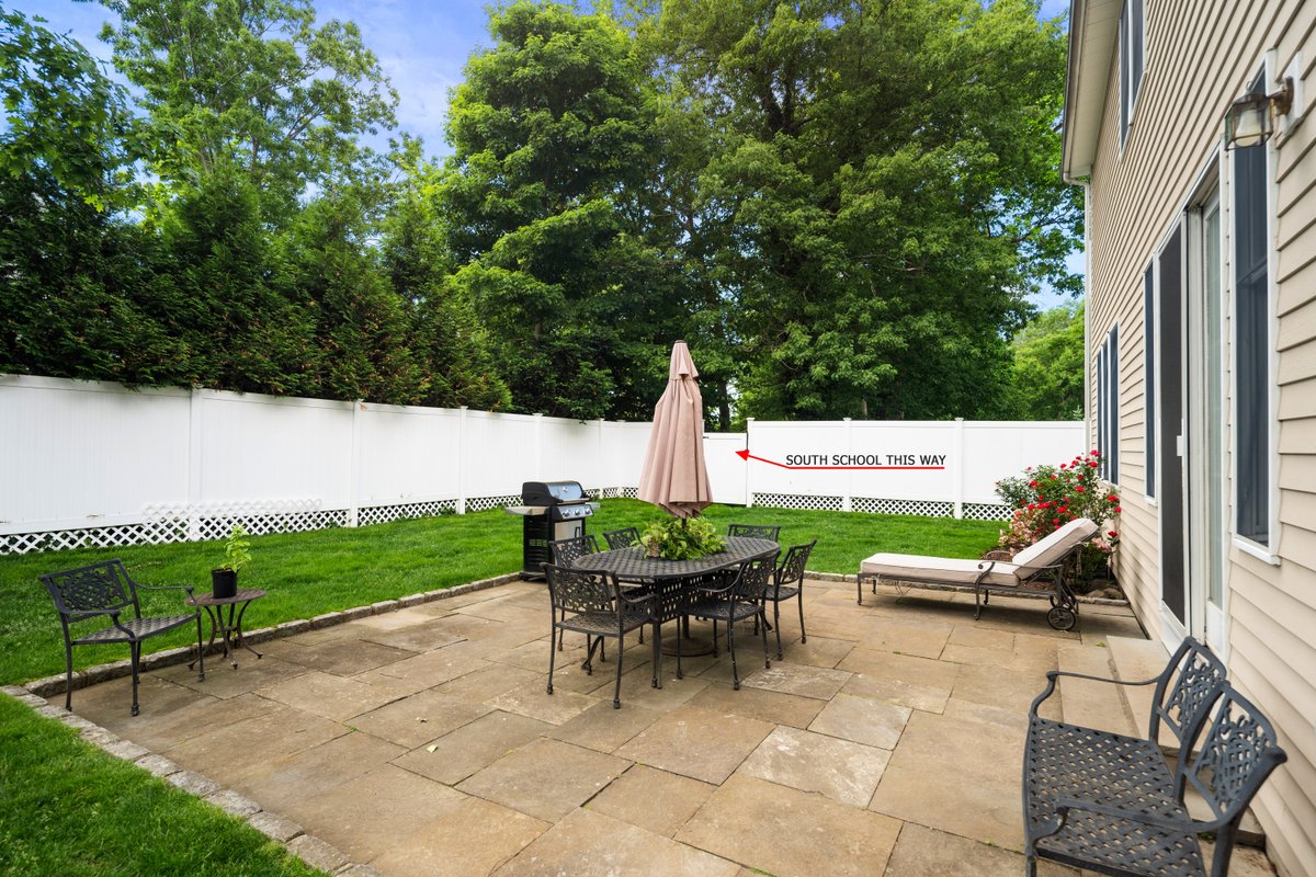 64 Douglas Road - background 63
