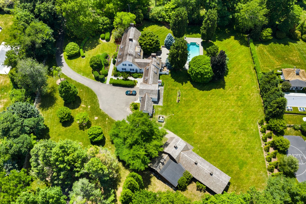 420 Morehouse Lane - background 2