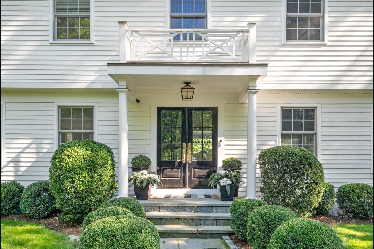 1 Dew Lane - Image 1