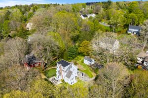 14 Aldridge Road, Chappaqua, NY - Photo 9