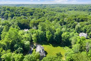 17 Blackman Road, Ridgefield, CT - Photo 10