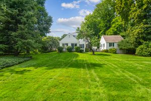 9 Tokeneke Trail, Darien, CT - Photo 9