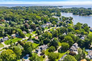10 Lighthouse Way, Darien, CT - Photo 10
