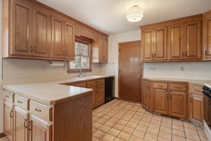 155 Emerald Place, Stratford, CT - Photo 11