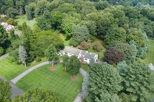 61 Soundview Lane, New Canaan, CT - Photo 12