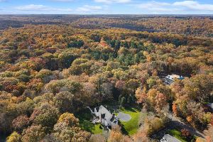 679 Cheese Spring Road, New Canaan, CT - Photo 11