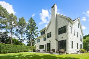 148 Douglas Road, New Canaan, CT - Photo 9