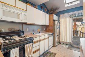 81-31 164th Place, Jamaica, NY - Photo 10