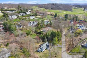 230 Ridgecrest Road, Briarcliff Manor, NY - Photo 9