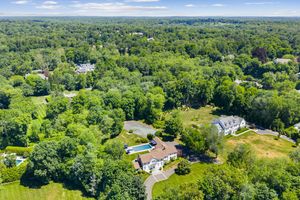 67 Dunning Road, New Canaan, CT - Photo 12