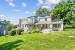 23 Jonathan Road, New Canaan, CT - Photo 10