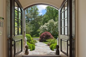 146 Lambert Road, New Canaan, CT - Photo 9