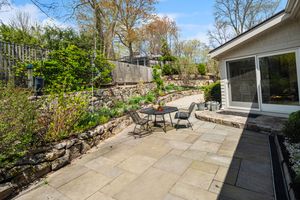 18 Dock Rd, Norwalk, CT - Photo 12