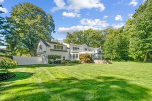 1 Dew Lane, Darien, CT - Photo 11